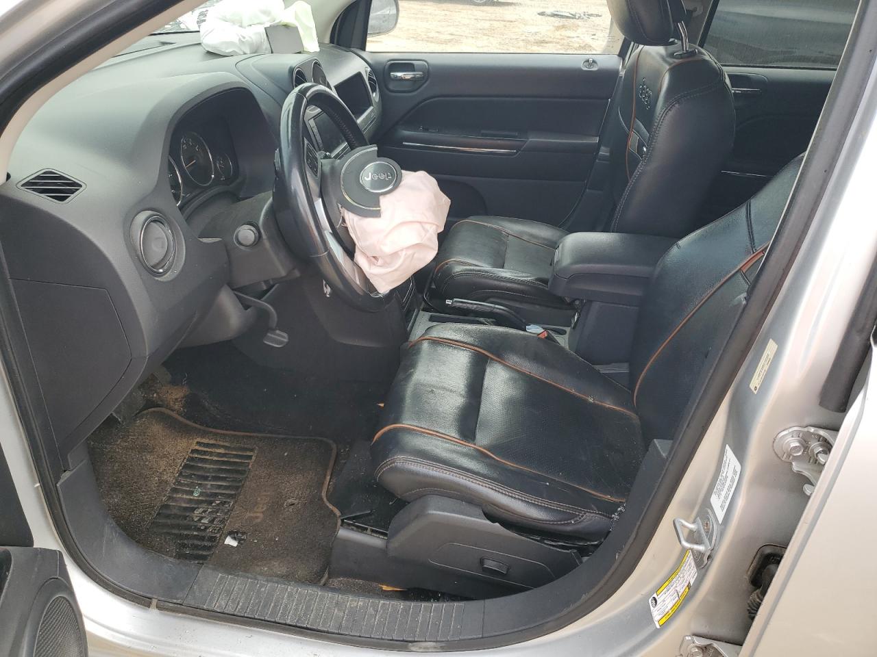 2011 Jeep Compass - Image 7