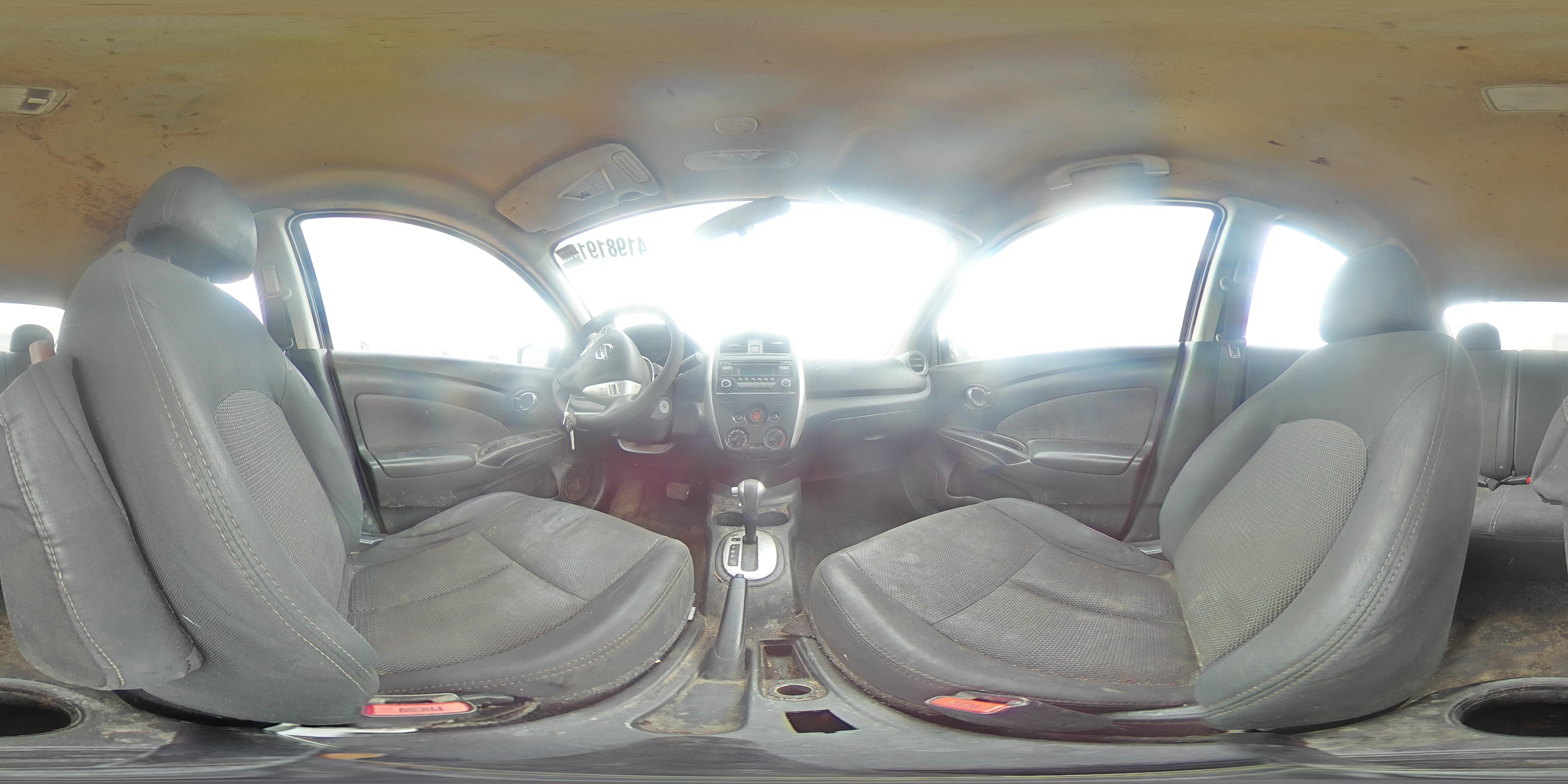 2016 Nissan Versa - Image 14