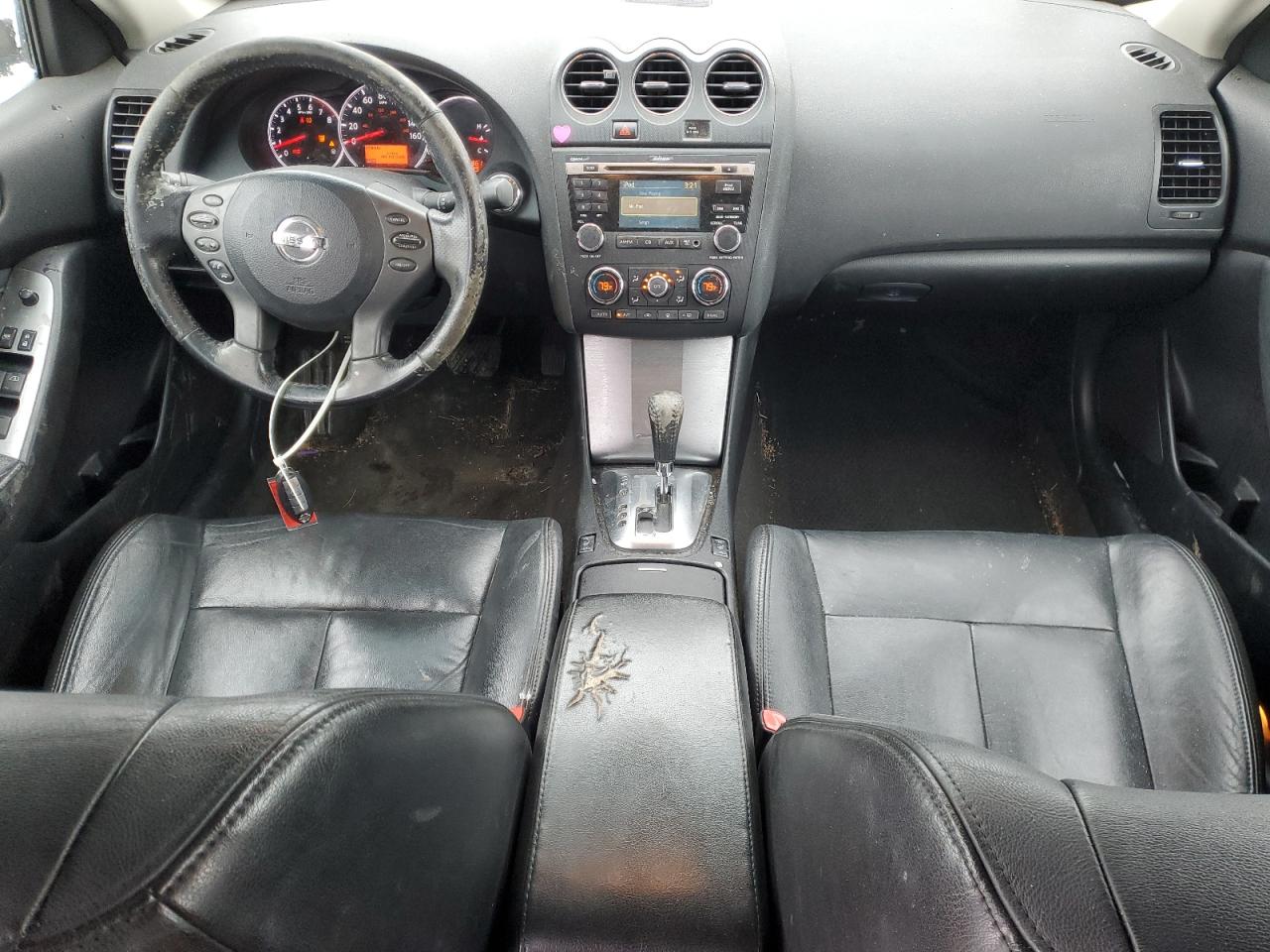 2012 Nissan Altima - Image 8