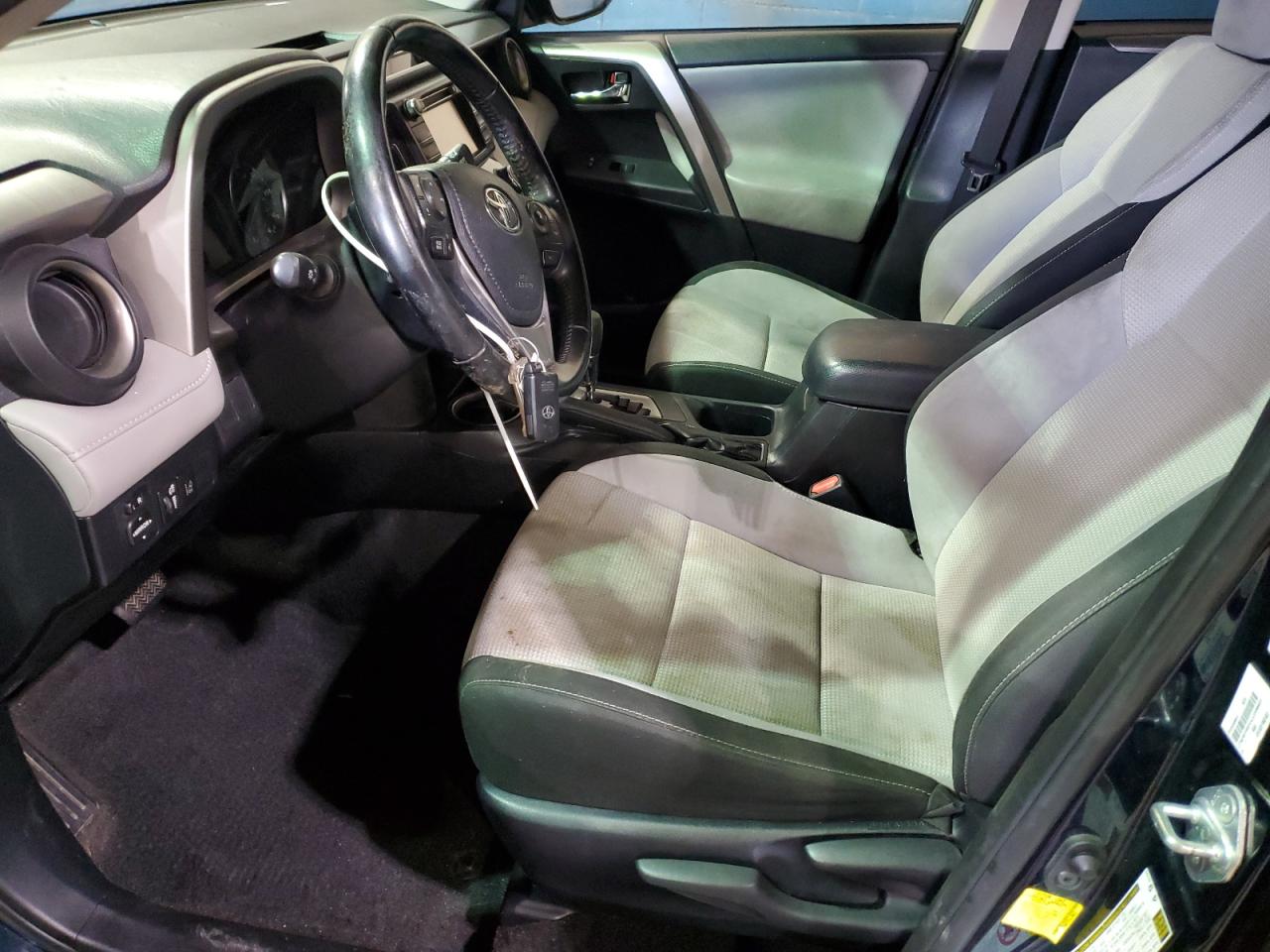 2018 Toyota RAV 4 - Image 7