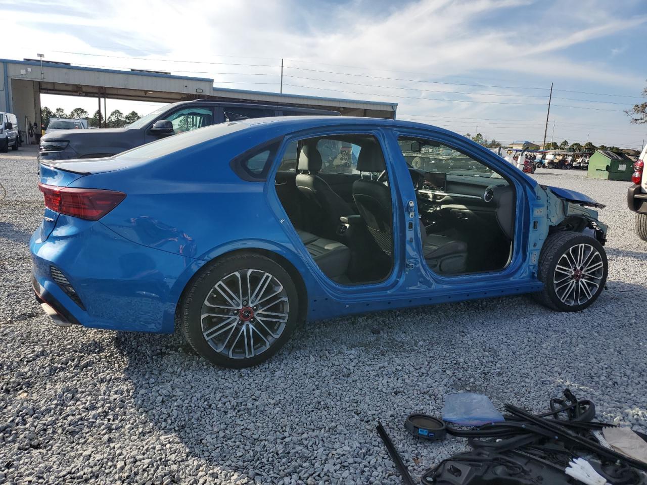 2022 Kia Forte - Image 3
