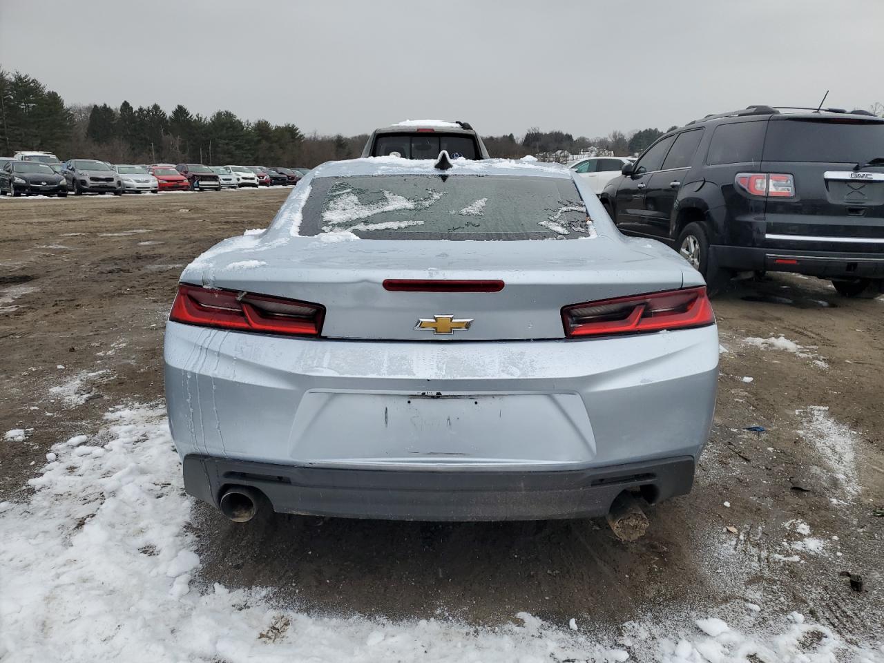 2018 Chevrolet Camaro - Image 6