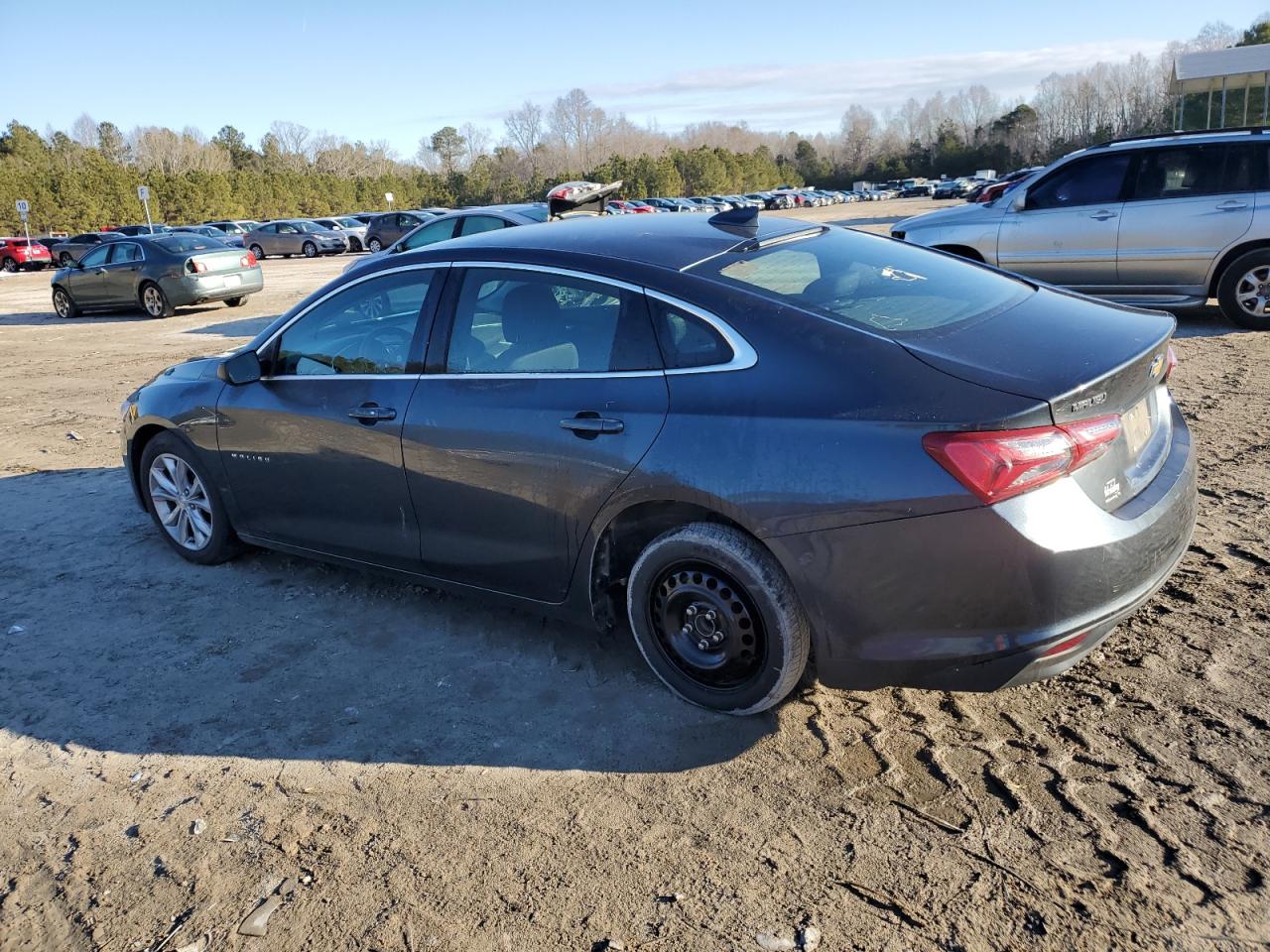 2020 Chevrolet Malibu - Image 2