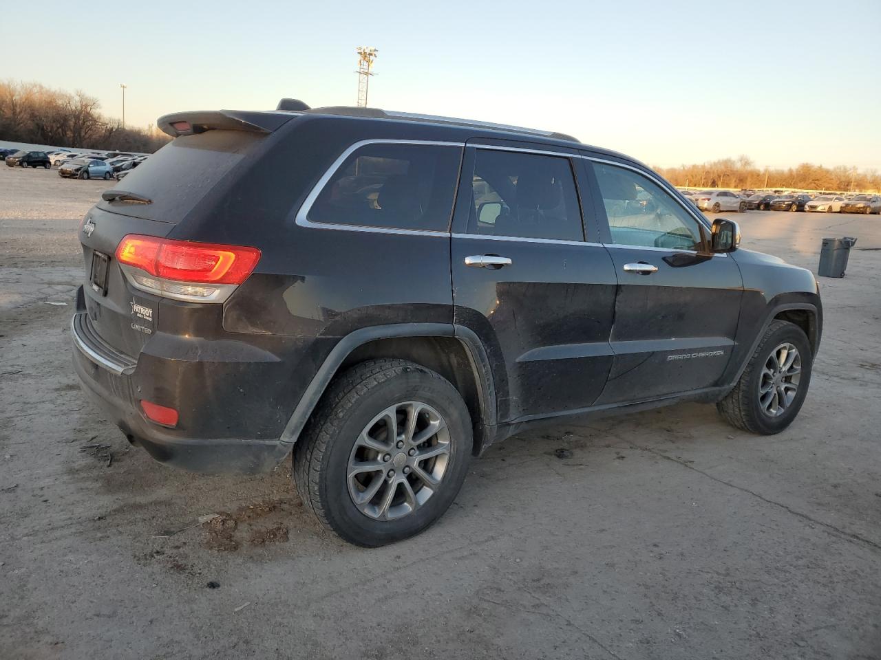 2014 Jeep Grand Cherokee - Image 3