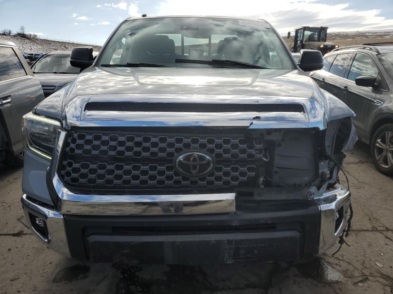 2018 Toyota Tundra - Image 5