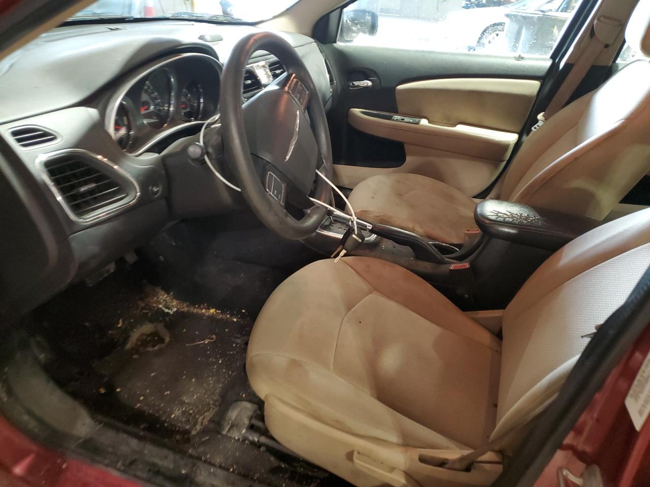 2014 Chrysler 200 - Image 7