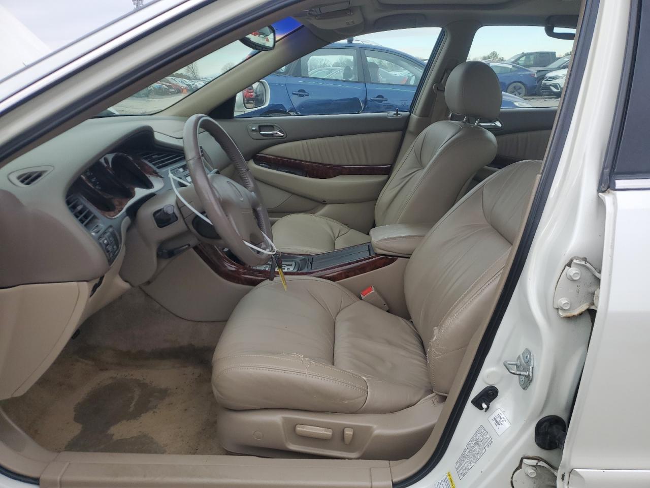 2000 Acura 3.2Tl VIN: 19UUA5665YA048995 Lot: 41467665