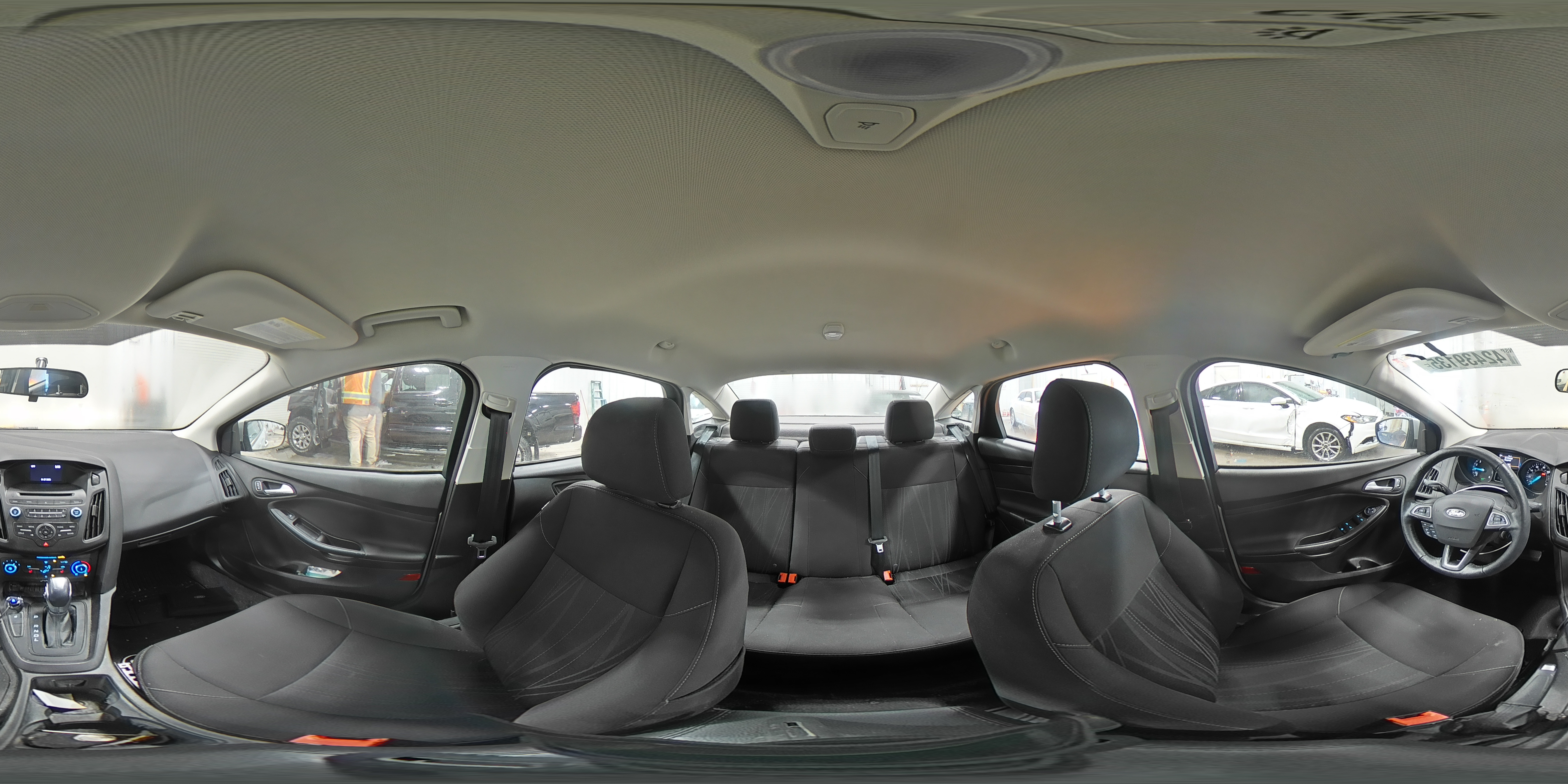 2016 Ford Focus - Image 12