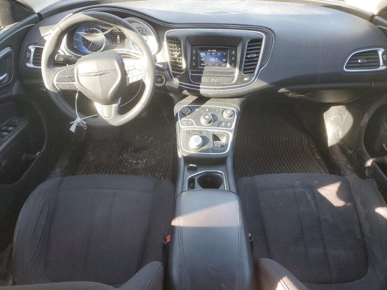 2015 Chrysler 200 - Image 8