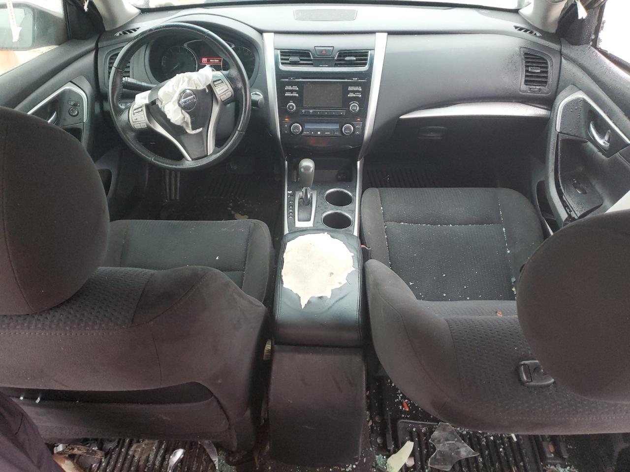 2015 Nissan Altima - Image 8