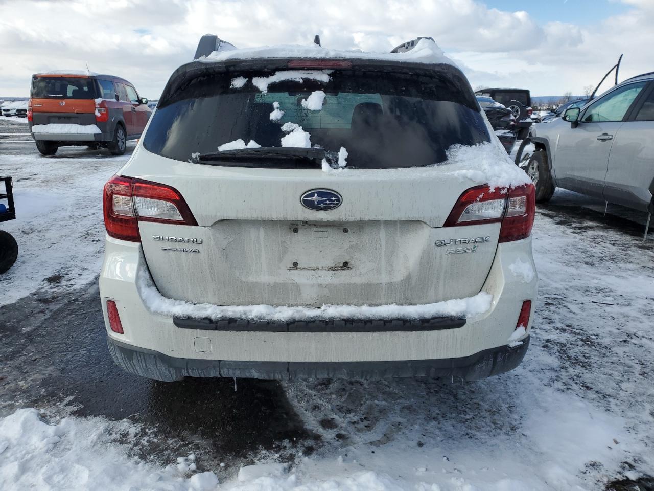 2016 Subaru Outback - Image 6