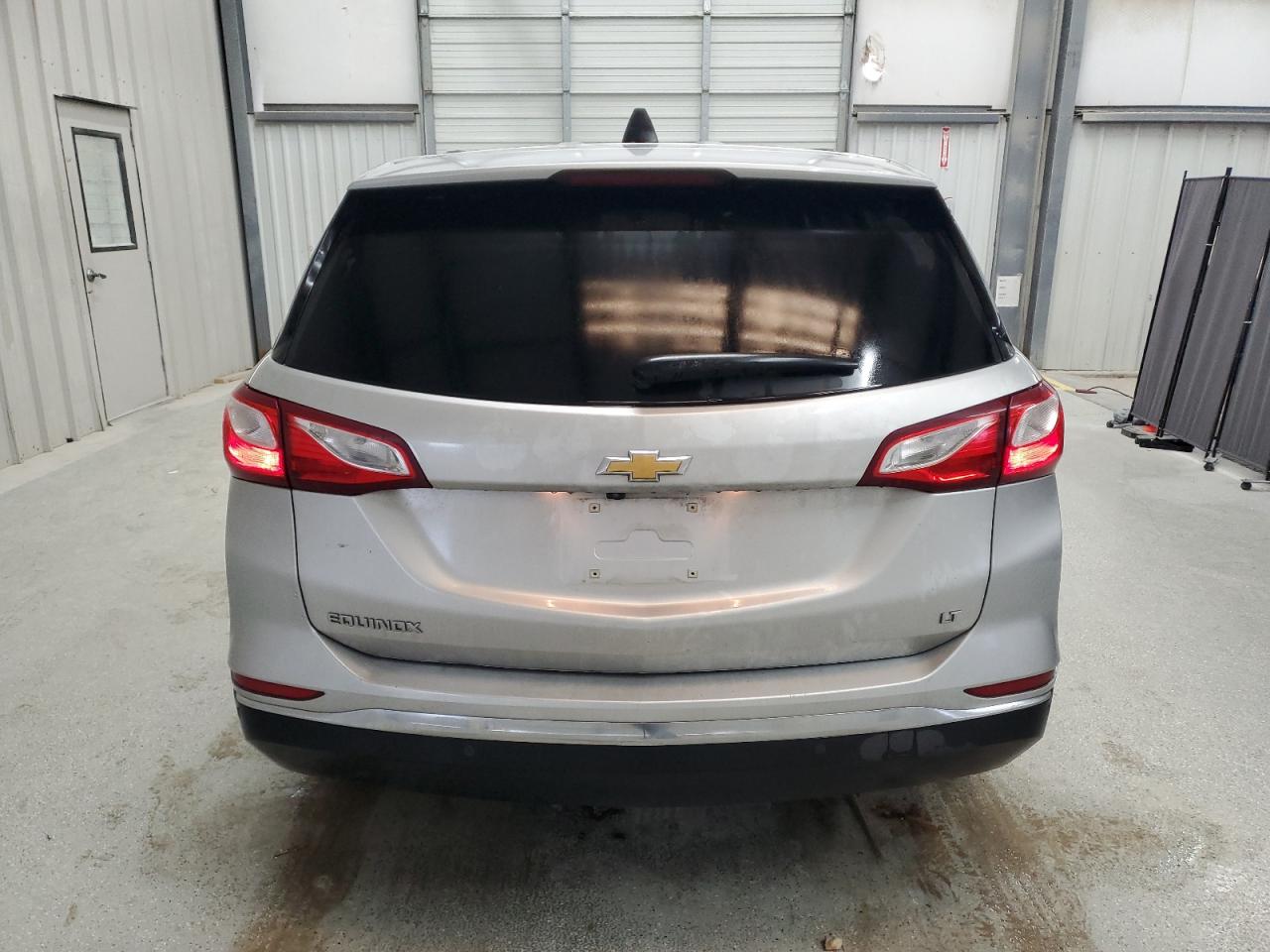 2018 Chevrolet Equinox - Image 6