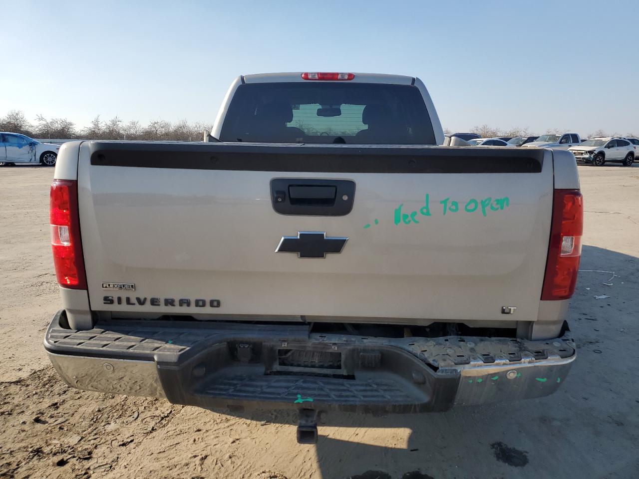 2009 Chevrolet Silverado - Image 6