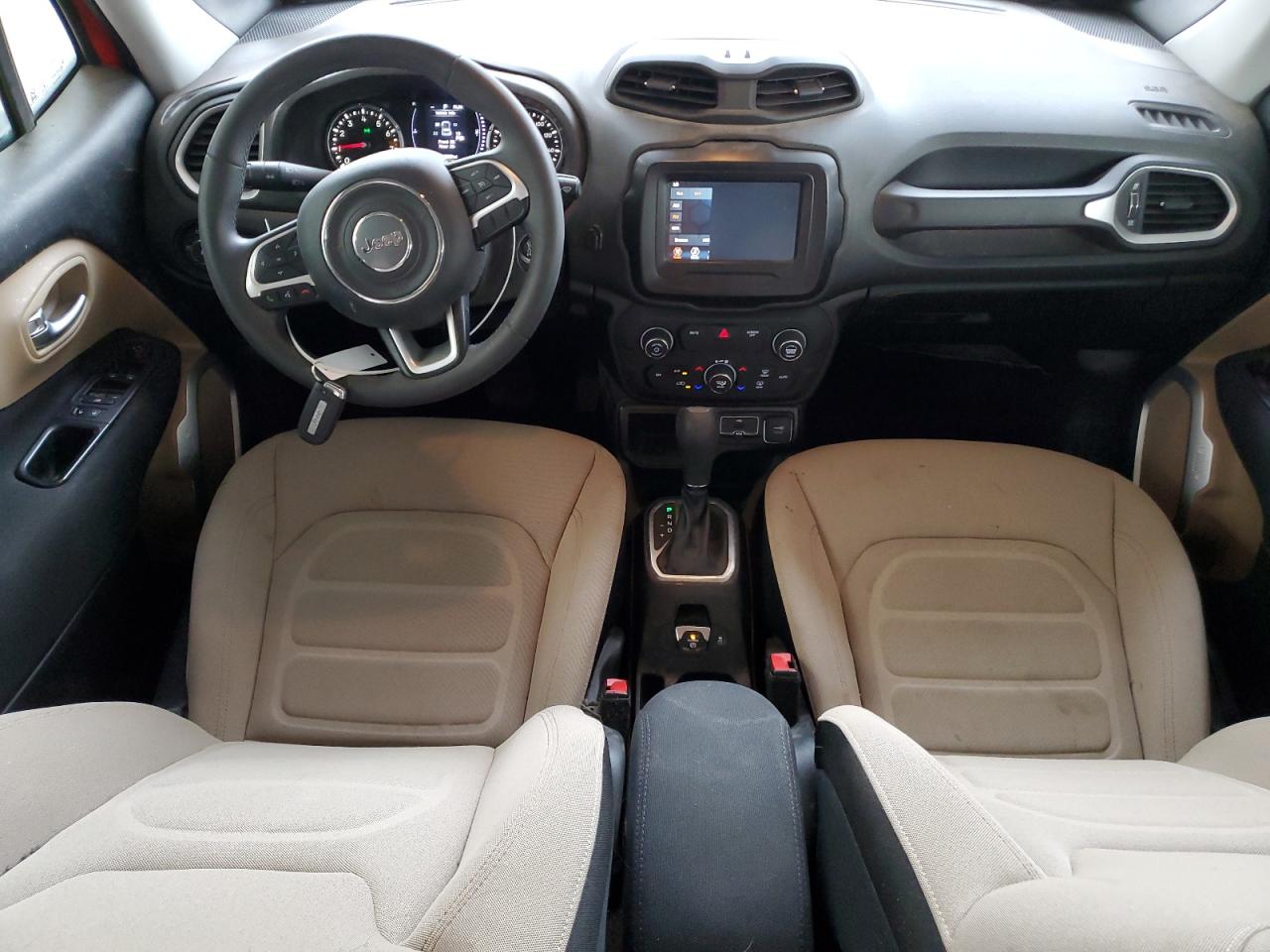 2019 Jeep Renegade - Image 8