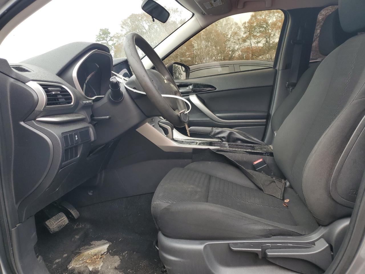 2019 Mitsubishi Eclipse - Image 7