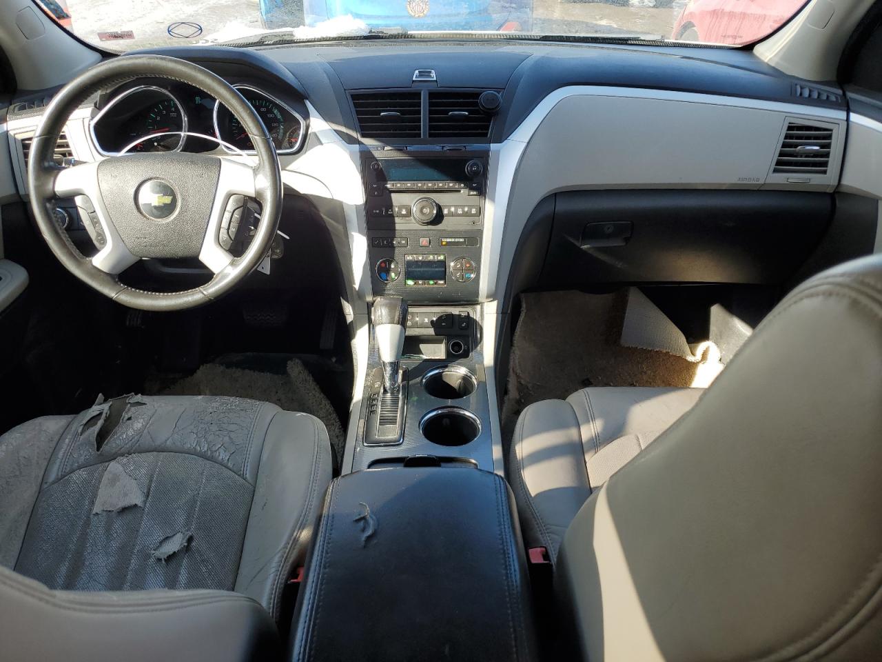 2011 Chevrolet Traverse - Image 8