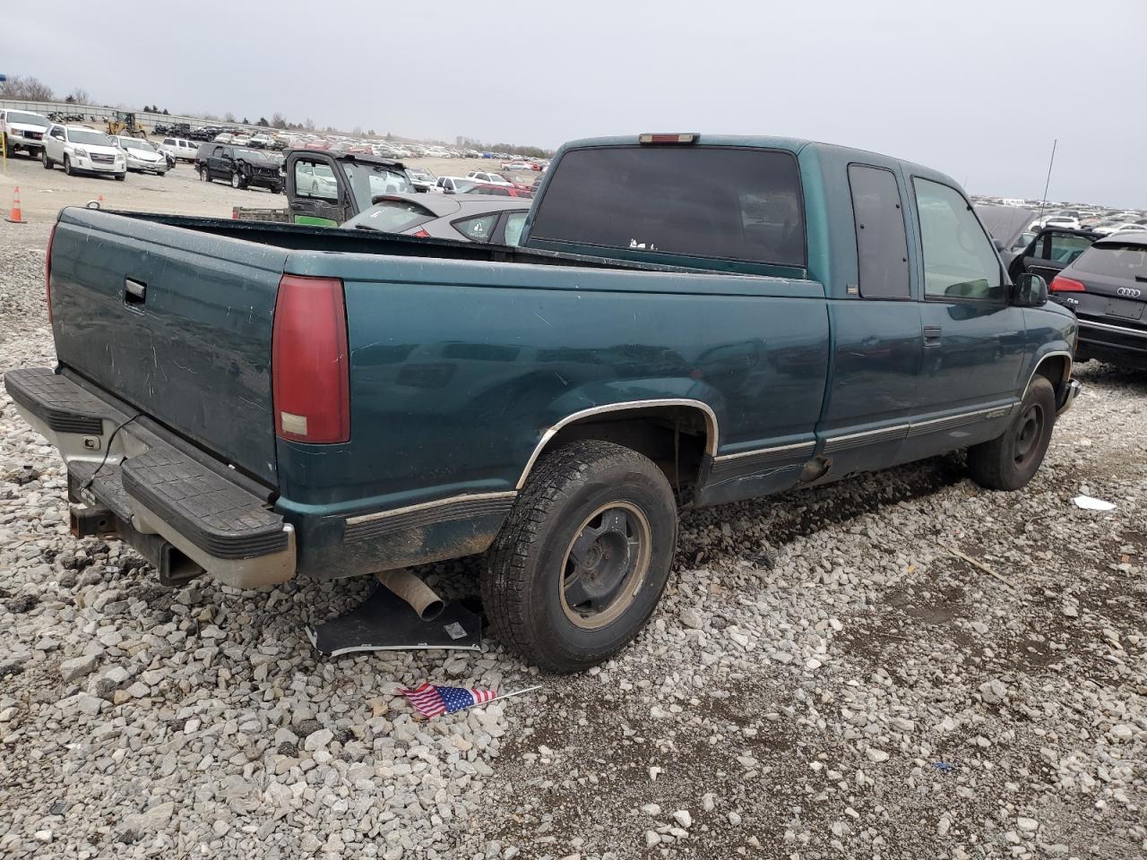 1996 Chevrolet GMT-400 - Image 3
