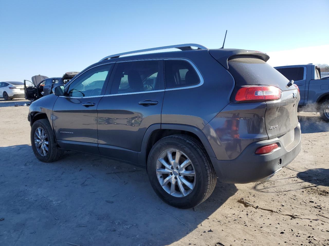 2016 Jeep Grand Cherokee - Image 2