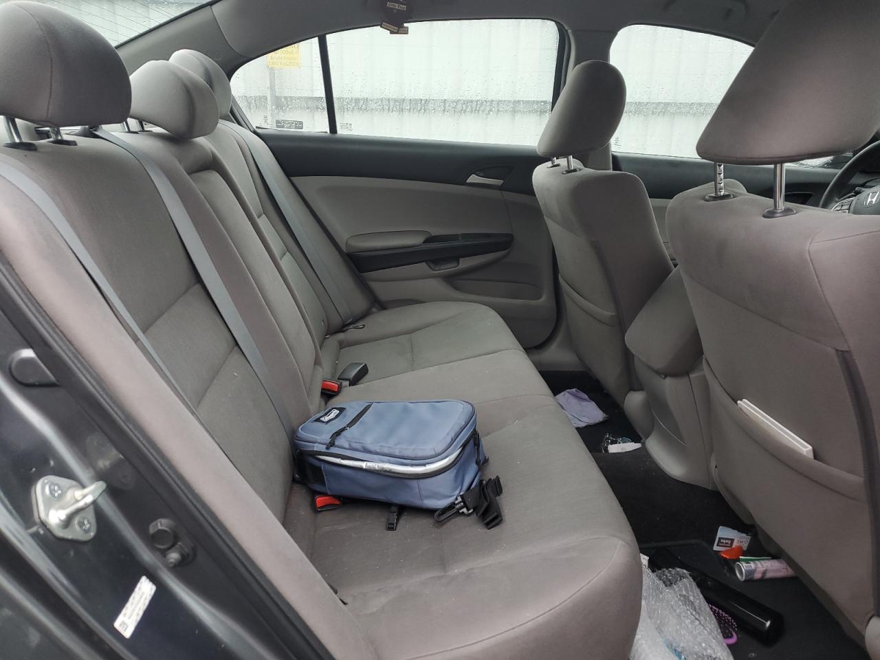 2012 Honda Accord - Image 11