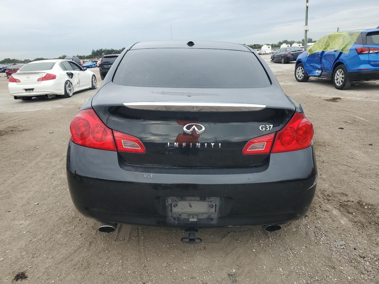 2009 Infiniti G - Image 6