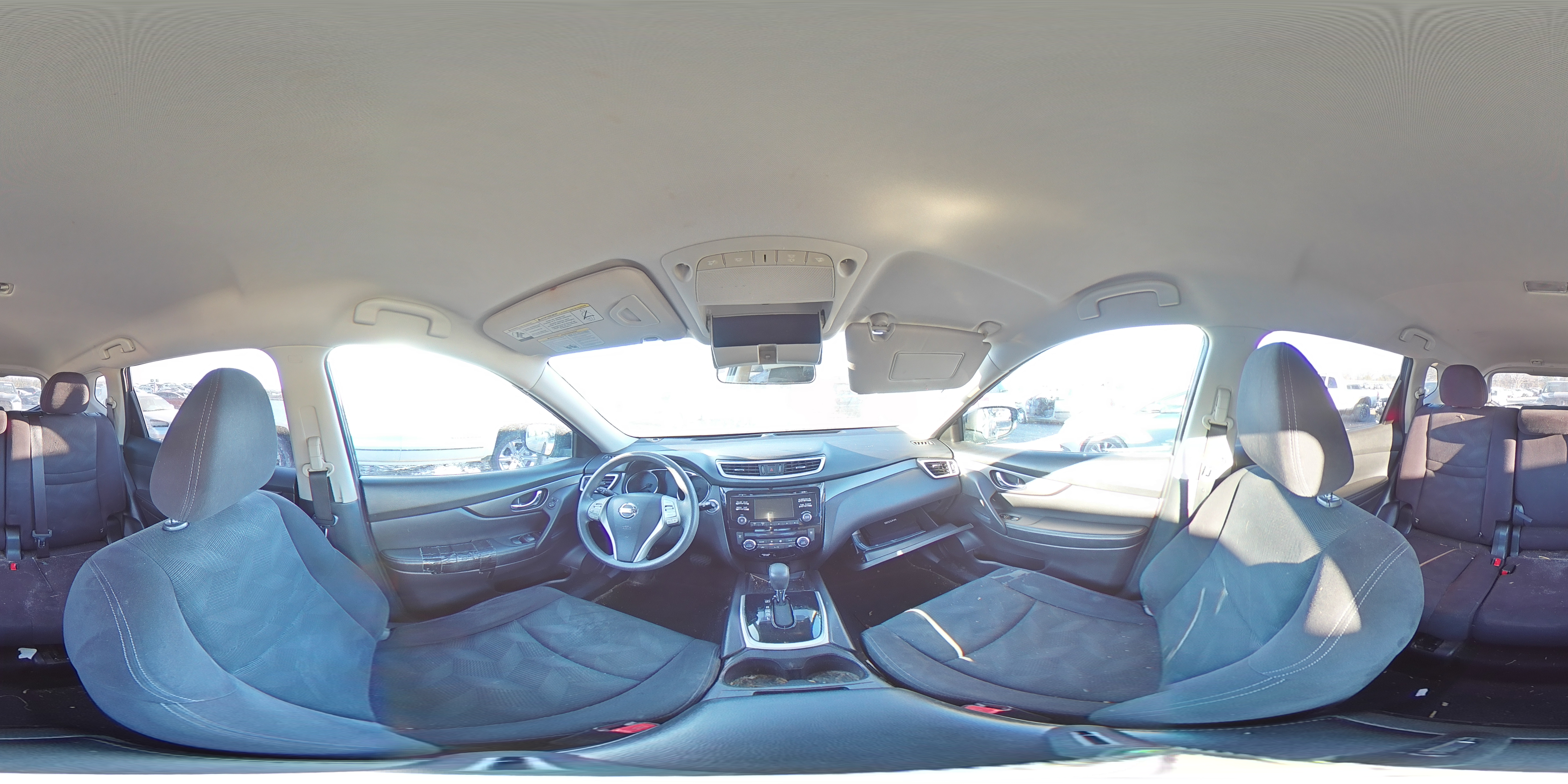 2016 Nissan Rogue - Image 13