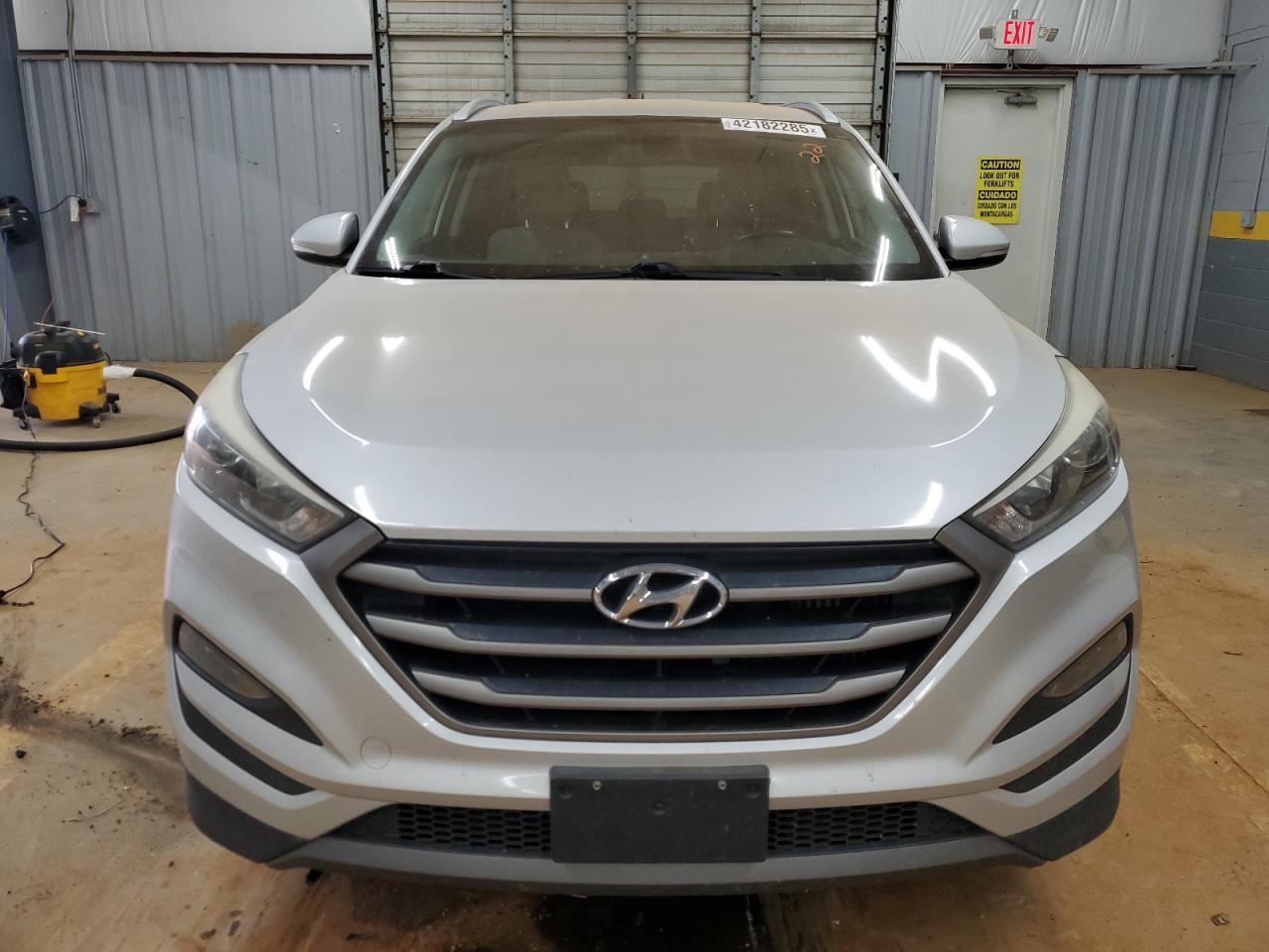 2016 Hyundai Tucson - Image 5