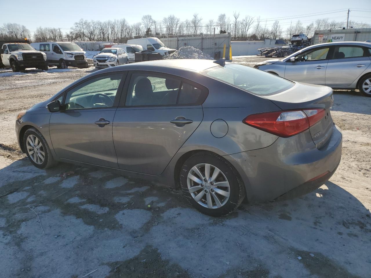 2016 Kia Forte - Image 2