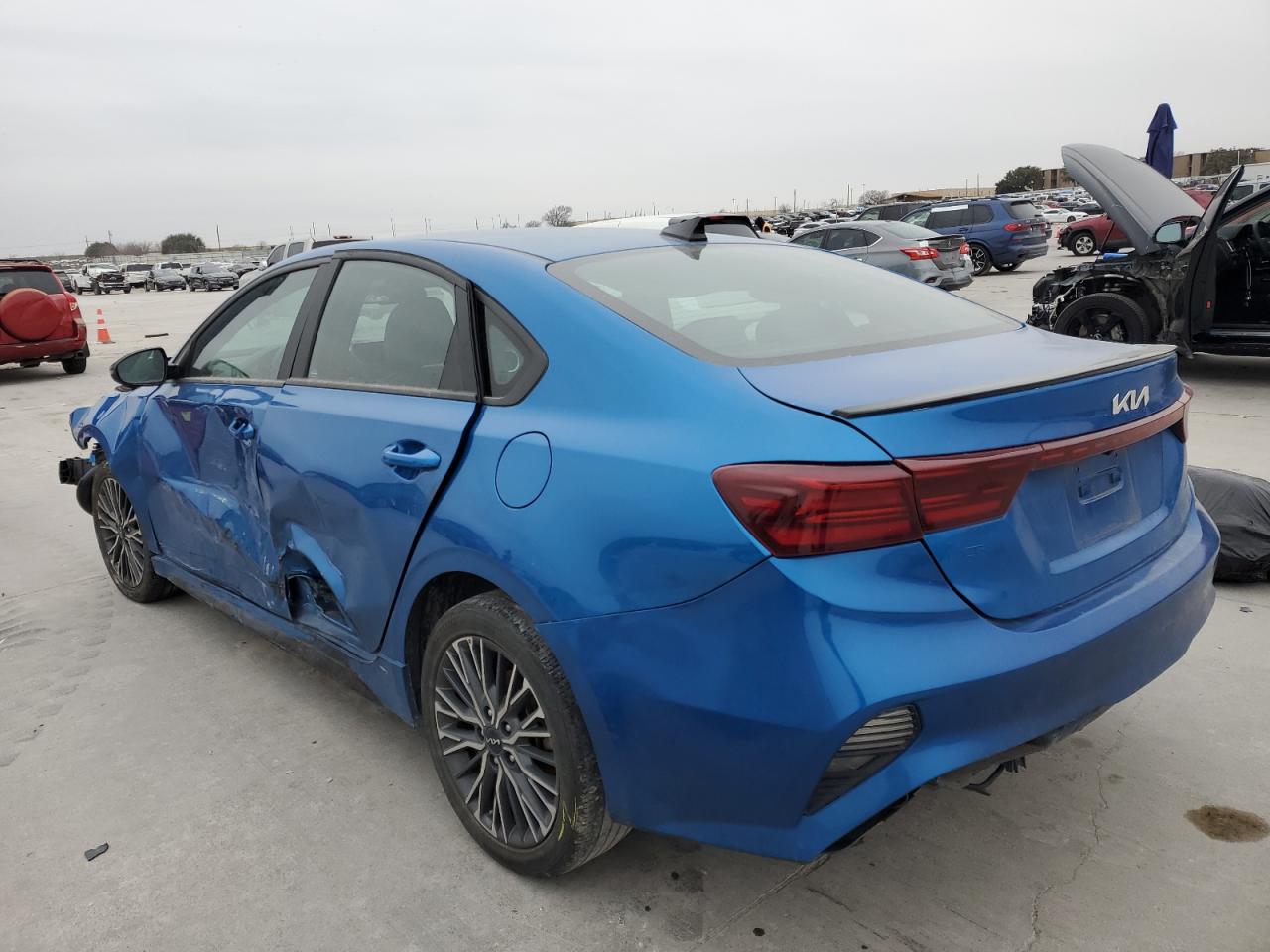 2023 Kia Forte - Image 2