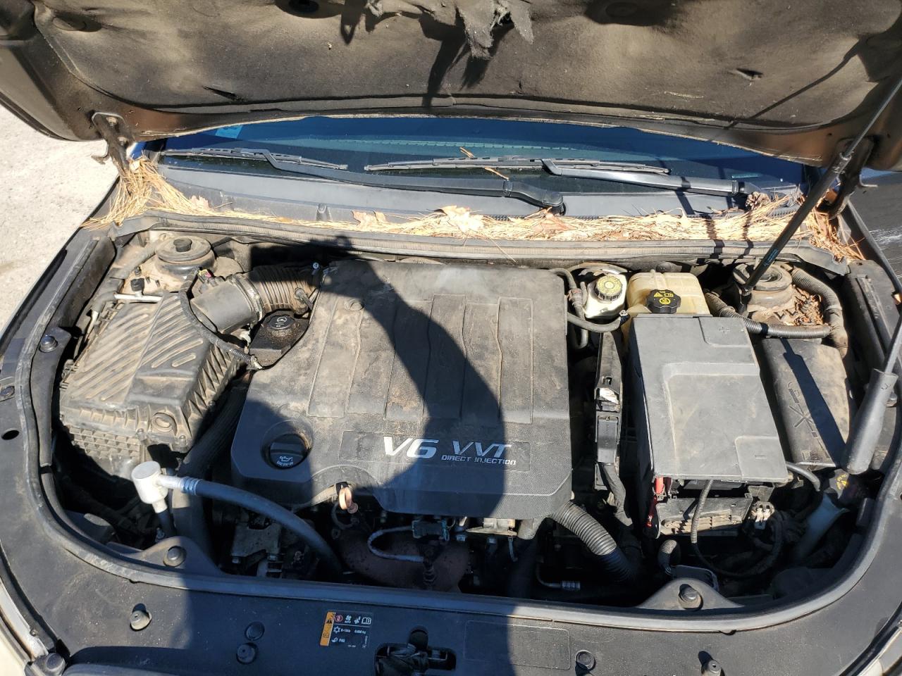 2011 Buick LaCrosse - Image 13