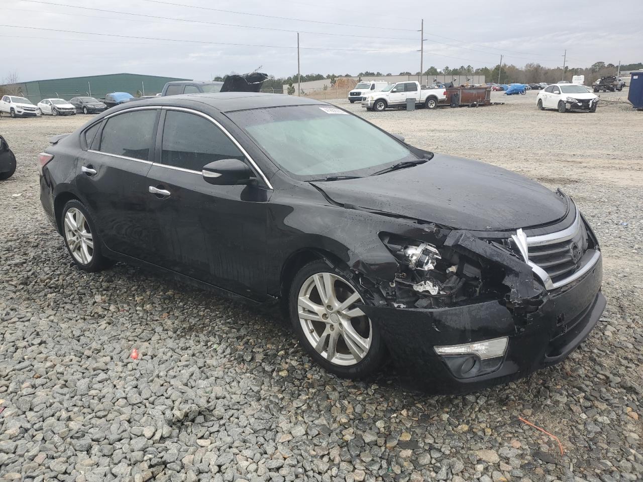 2014 Nissan Altima - Image 4