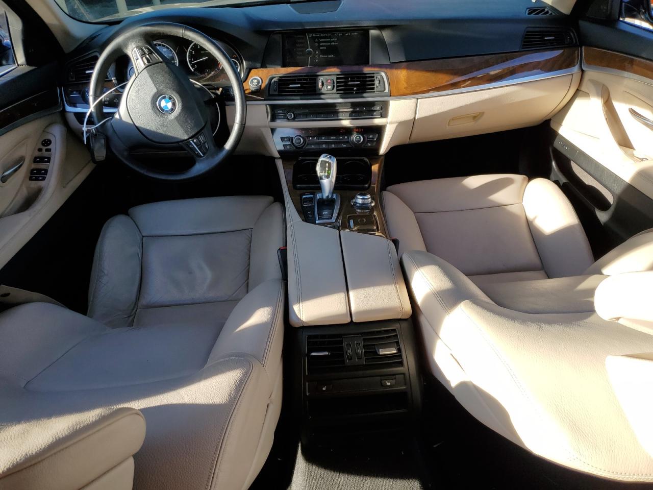 2012 BMW 5er - Image 8