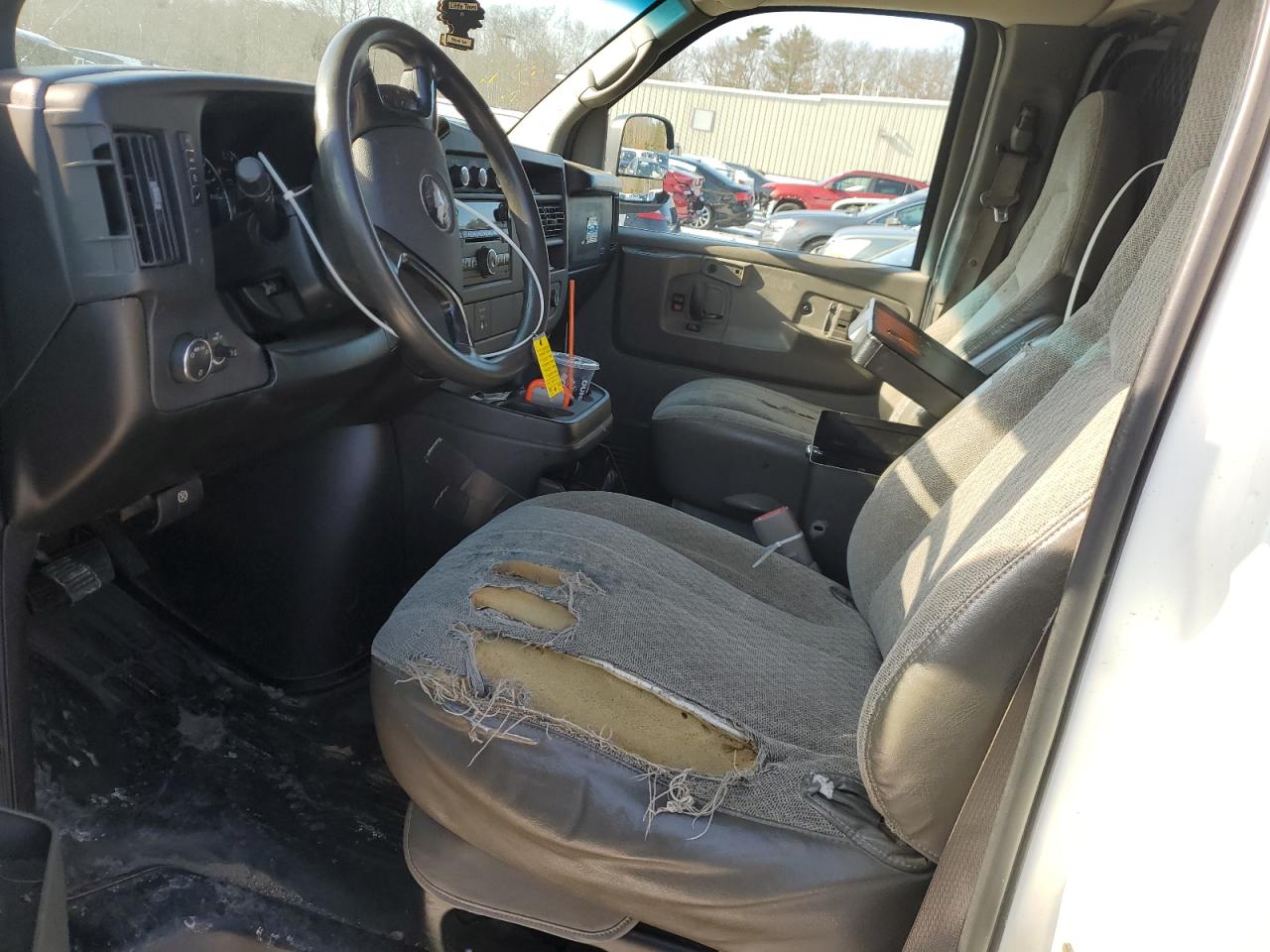 2008 Chevrolet Express - Image 7