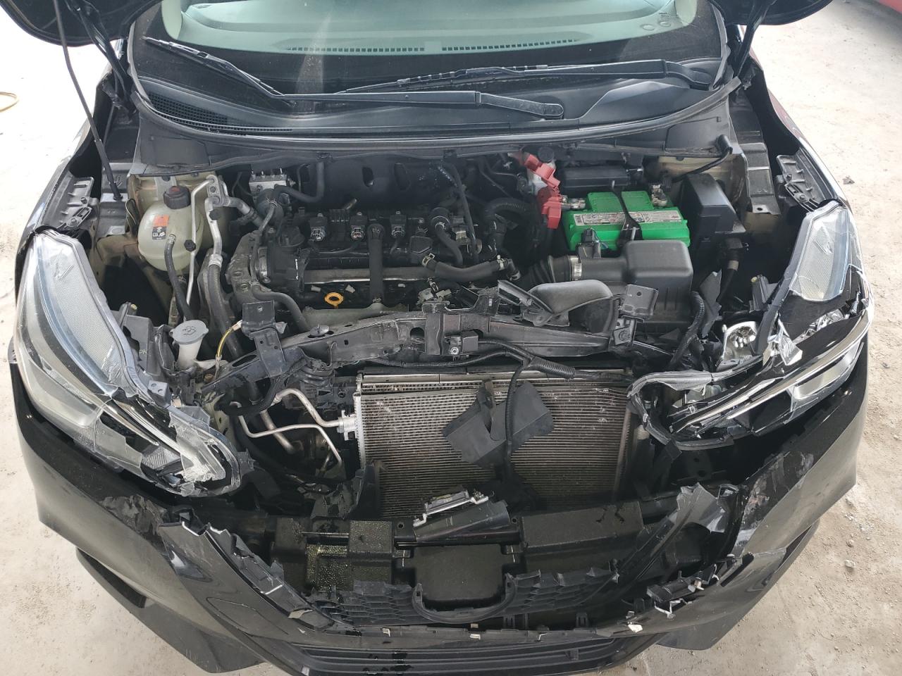 2021 Nissan Versa - Image 11