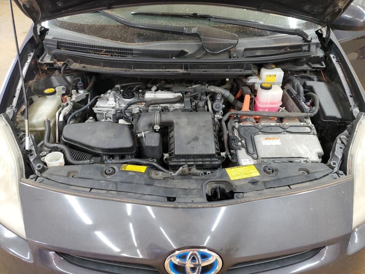 2011 Toyota Prius - Image 11