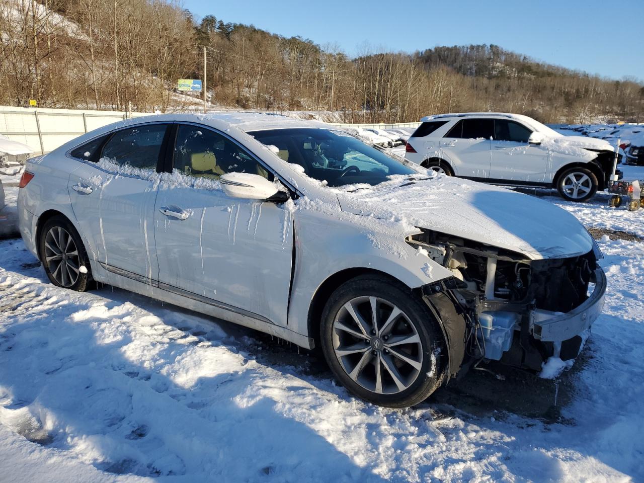 2016 Hyundai Azera - Image 4