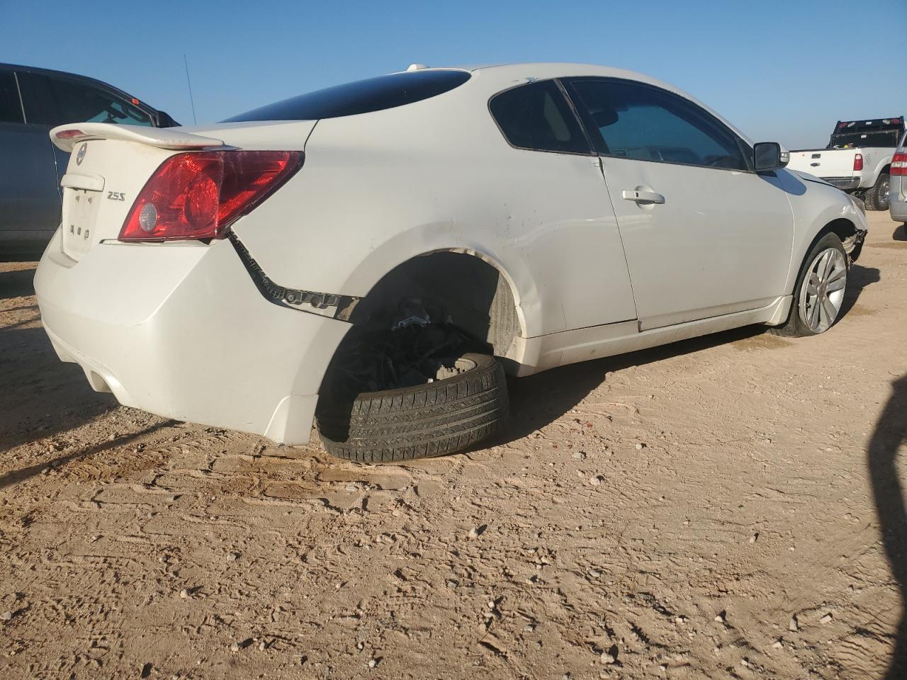 2012 Nissan Altima - Image 3