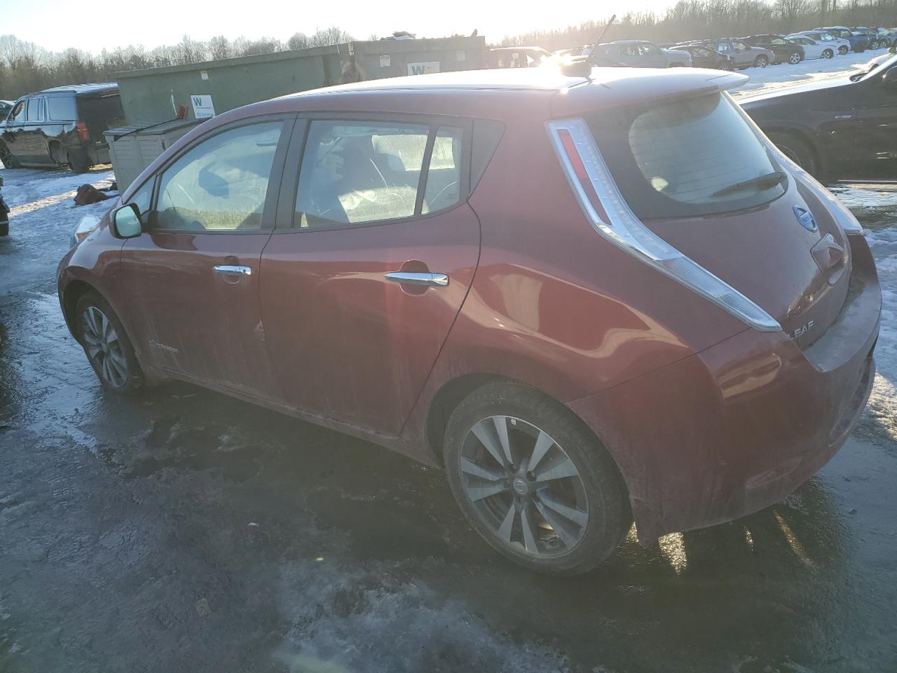 2015 Nissan Leaf - Image 2