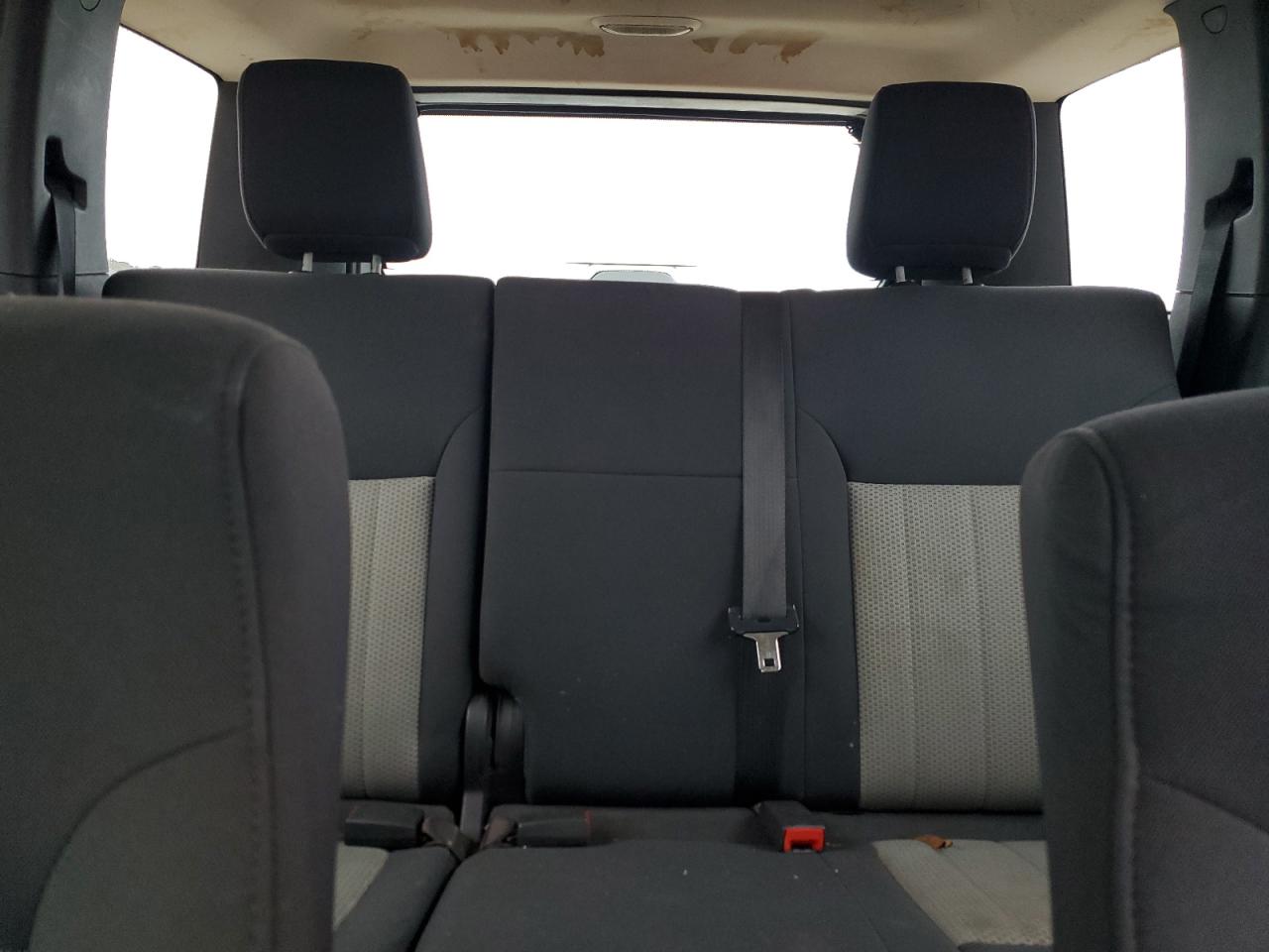 2010 Jeep Liberty (North America) - Image 10