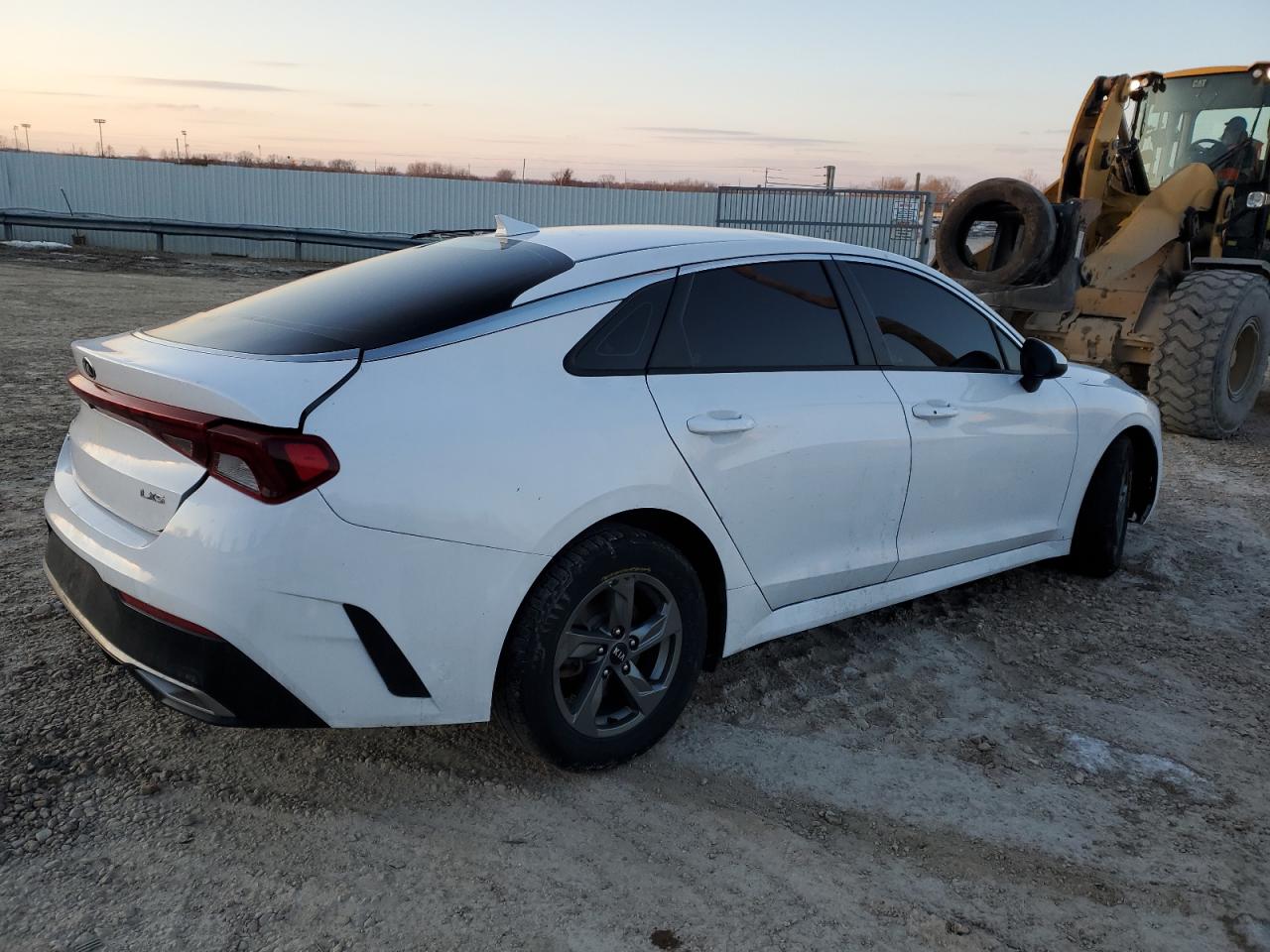 2021 Kia K5 - Image 3