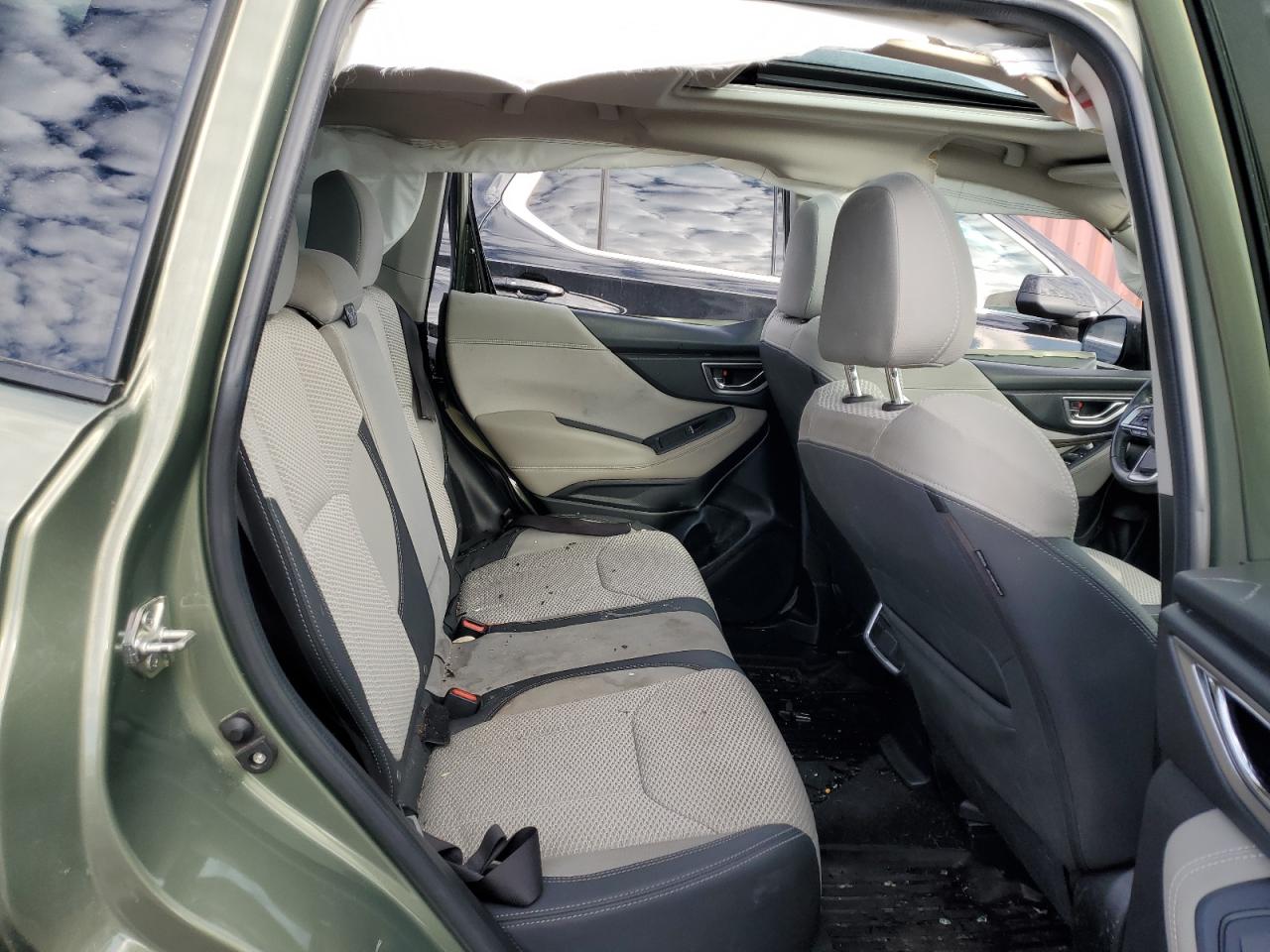 2019 Subaru Forester - Image 10