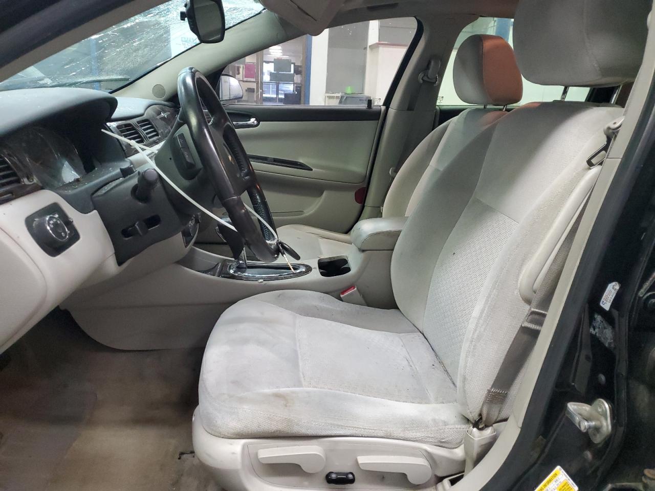 2014 Chevrolet Impala - Image 7