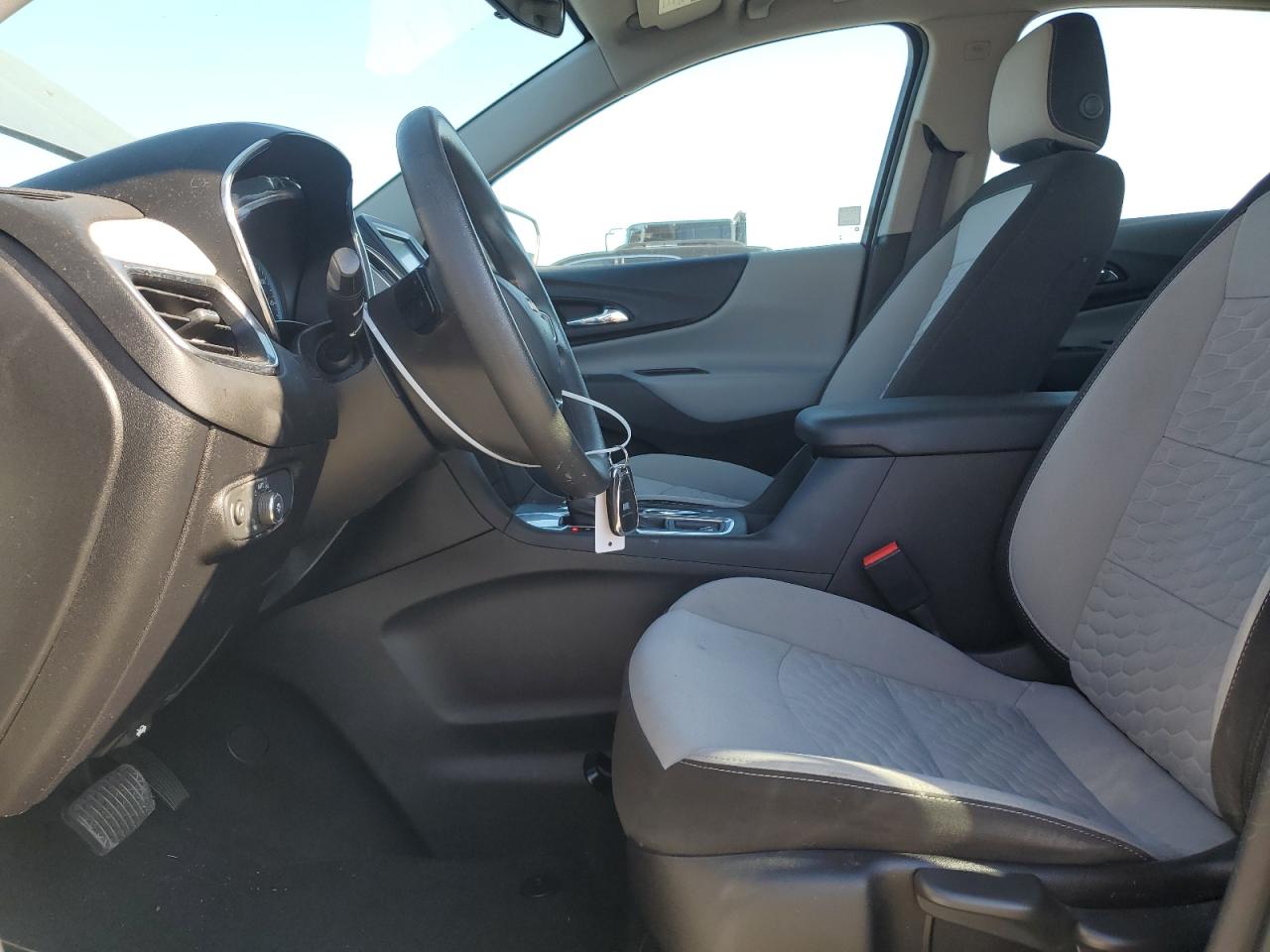 2018 Chevrolet Equinox - Image 7