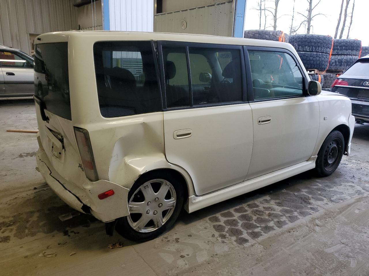 2006 Scion xB - Image 3
