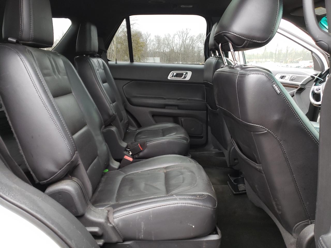 2013 Ford Explorer - Image 11