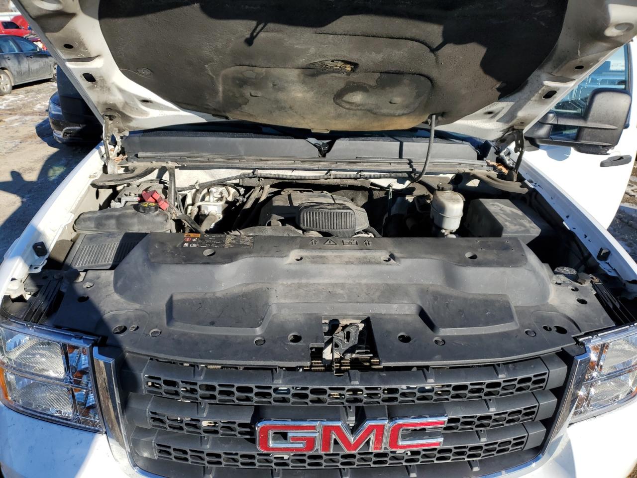 2011 GMC Sierra - Image 11