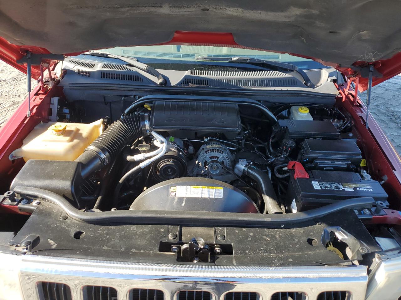 2009 Jeep Commander - Image 14