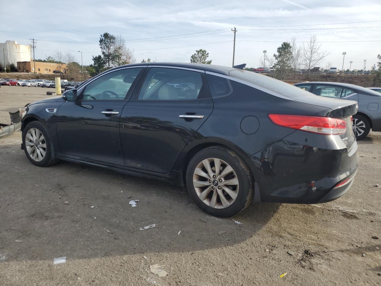 2016 Kia Optima - Image 2