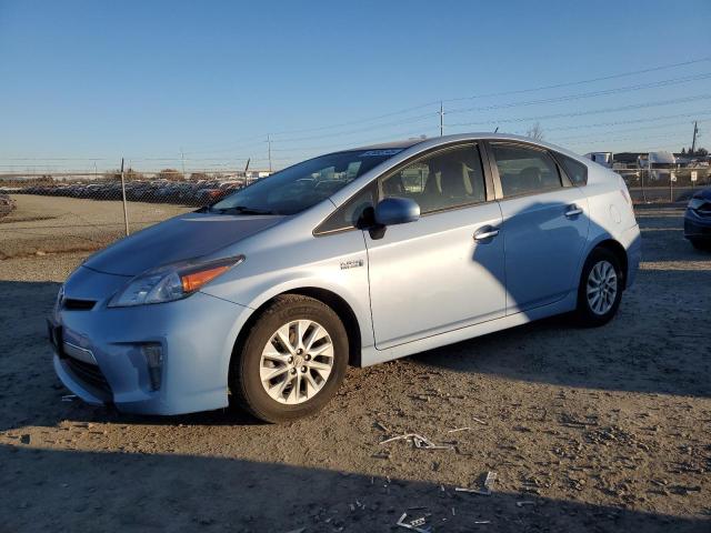 2015 Toyota Prius Plug-In 