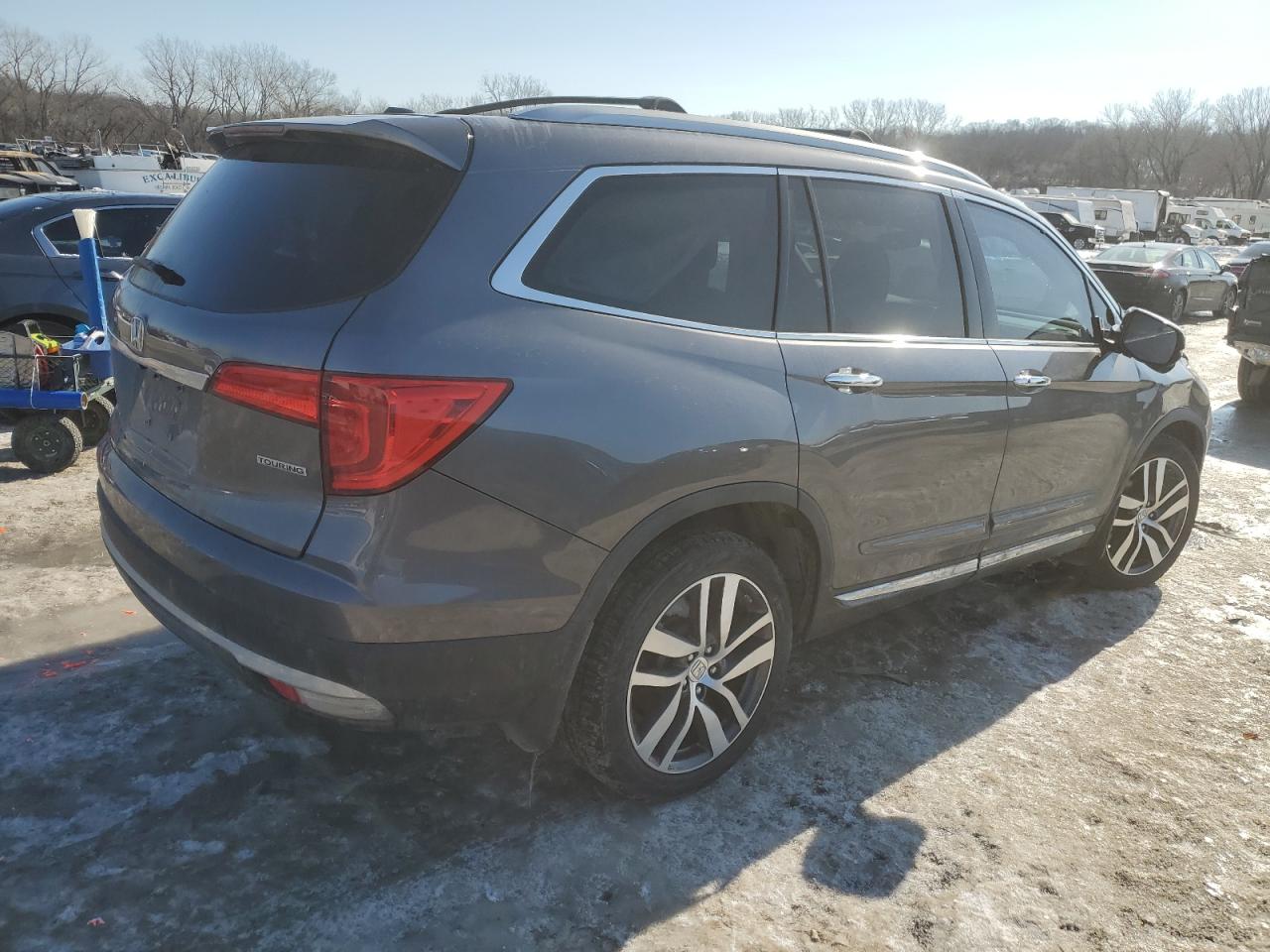 2016 Honda Pilot - Image 3