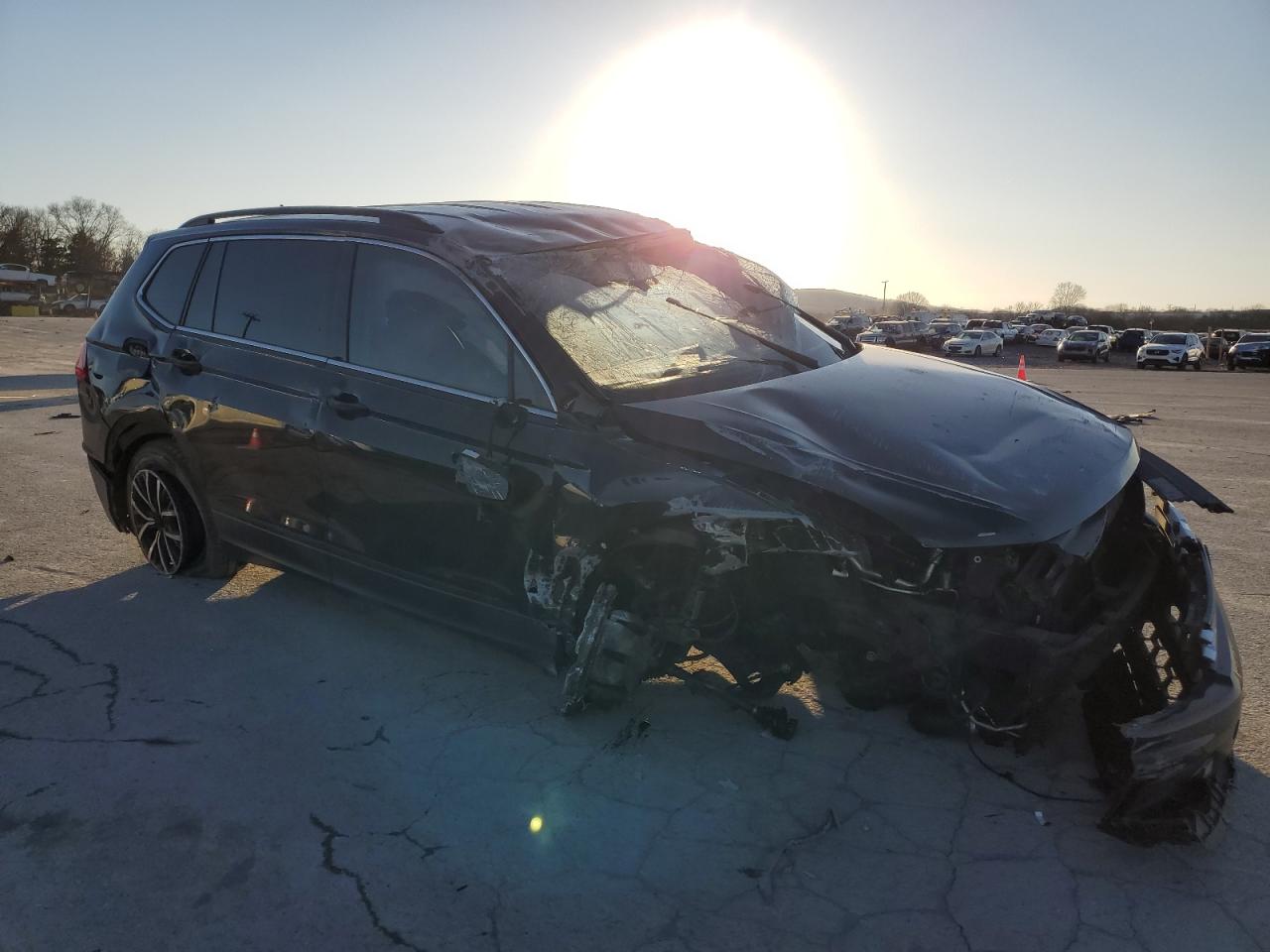 2019 Volkswagen Tiguan - Image 4